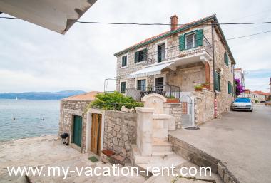 Appartement Postira Île de Brac La Dalmatie Croatie #2296