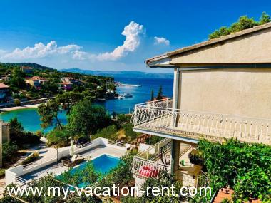 Apartment Rogac Island Solta Dalmatia Croatia #2744