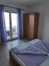 A3(2) Croatia - Dalmatia - Island Murter - Tisno - apartment #3296 Picture 9