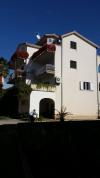 Apartments Biserka - 50 m from beach : Croatia - Dalmatia - Island Ciovo - Okrug Gornji - apartment #3362 Picture 6