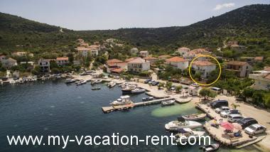 Appartement Vinisce Trogir Dalmatië Kroatië #4557