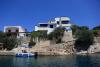 Appartements Igor - 5 m from beach: Croatie - La Dalmatie - Île de Hvar - Cove Pokrivenik - appartement #4952 Image 9