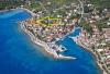 Apartments Ivica - 50 m from sea: Croatia - Dalmatia - Hvar Island - Sucuraj - apartment #5181 Picture 7