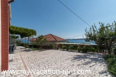 Apartment Seget Donji Island Ciovo Dalmatia Croatia #5431