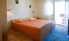 A1(6+1) Croatia - Dalmatia - Island Ciovo - Trogir - apartment #6113 Picture 10