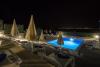 Ferienwohnungen Dragan - with pool and seaview: Kroatien - Dalmatien - Insel Brac - Postira - ferienwohnung #7235 Bild 11