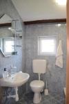 Apartmani Rina-next to the beach with free parking: A5 - s pogledom na more(2+1)