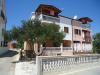 Apartments Emily Croatia - Dalmatia - Island Murter - Jezera - apartment #748 Picture 2