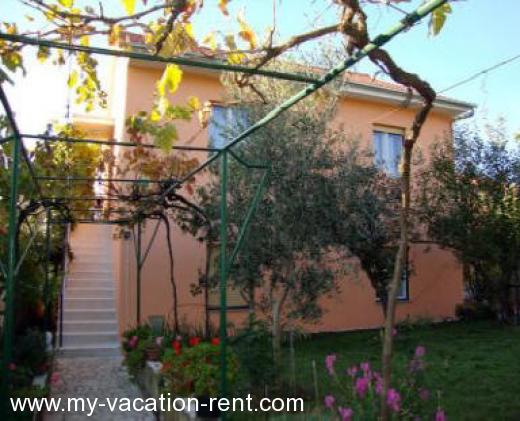Appartement Stinjan Pula Istrië Kroatië #955