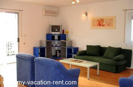 Apartments Nashiville Croatia - Dalmatia - Split - Omis - apartment #105 Picture 9