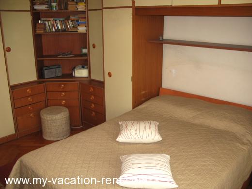 Apartments Apartman Sunny Croatia - Dalmatia - Split - Split - apartment #1060 Picture 4
