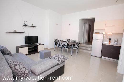 Apartments holiday house 25 m from sea Croatia - Dalmatia - Zadar - Bibinje - apartment #1180 Picture 1