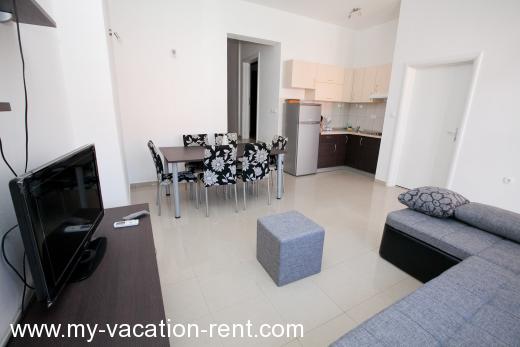 Apartments holiday house 25 m from sea Croatia - Dalmatia - Zadar - Bibinje - apartment #1180 Picture 2