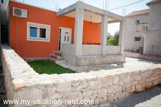 Apartmani holiday house 25 m from sea Hrvatska - Dalmacija - Zadar - Bibinje - apartman #1180 Slika 8