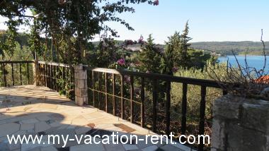 Apartments Janja - terrace and sea view Croatia - Dalmatia - Island Solta - Necujam - apartment #1261 Picture 1