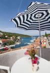 A3-Veliki(4+1) Croatia - Dalmatia - Island Solta - Stomorska - apartment #1262 Picture 13