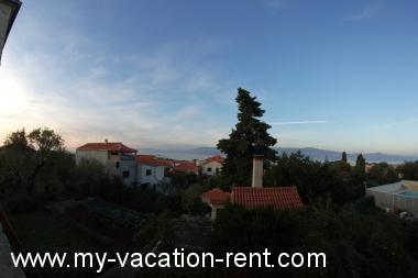 Apartments Silvana - economy apartments :  Croatia - Dalmatia - Island Brac - Supetar - apartment #1339 Picture 6