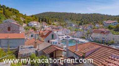 Apartment Stomorska Island Solta Dalmatia Croatia #1381