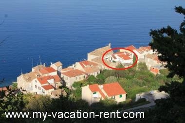 Apartments Zoki - great location close to the sea: Croatia - Dalmatia - Island Vis - Vis - apartment #1386 Picture 4