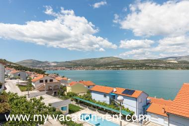 Apartments Ani - beautiful sea view: Croatia - Dalmatia - Island Ciovo - Mastrinka - apartment #1531 Picture 5