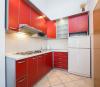 A1 crvena kuhinja(2+2) Hrvatska - Dalmacija - Makarska - Baska Voda - apartman #1728 Slika 12