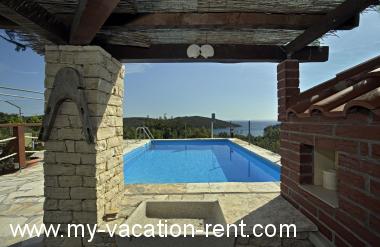 Apartments Toni - with pool and view: Croatia - Dalmatia - Island Solta - Maslinica - apartment #1957 Picture 7