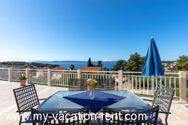 Apartment Sumartin Island Brac Dalmatia Croatia #2073