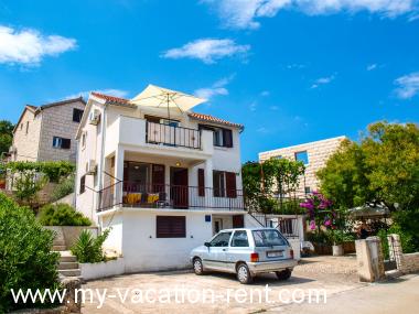 Appartement Postira Île de Brac La Dalmatie Croatie #2131