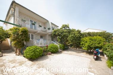 Apartman Mirca Otok Brač Dalmacija Hrvatska #2147