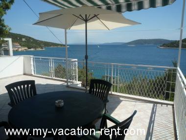 Apartment Vinisce Trogir Dalmatia Croatia #2167