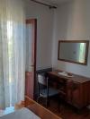 A1(2+1) Croatia - Dalmatia - Island Murter - Tisno - apartment #2528 Picture 16