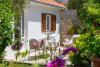 Apartmanok Stone garden - cosy and comfy :  Horvátország - Dalmácia - Sziget Brac - Supetar - lakás #2576 Kép 4
