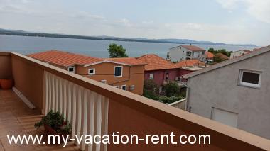 Apartments Krešo - 100 m from sea  Croatia - Dalmatia - Island Pasman - Tkon - apartment #2640 Picture 2
