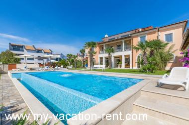 Apartments Fimi- with swimming pool Croatia - Istria - Medulin - Medulin - apartment #2913 Picture 1