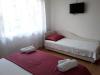R1(2+1) Croatia - Dalmatia - Trogir - Trogir - guest room #3072 Picture 7