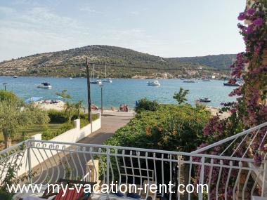 Apartament Vinisce Trogir Dalmacja Chorwacja #3188