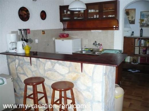 Apartments ILLE-ILIC Croatia - Dalmatia - Island Murter - Betina - apartment #390 Picture 3