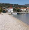 Holiday home Dinko - 20 m from sea: Croatia - Dalmatia - Trogir - Vinisce - holiday home #4071 Picture 5