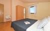 A2(2+1) Croatia - Dalmatia - Trogir - Vinisce - apartment #4681 Picture 16