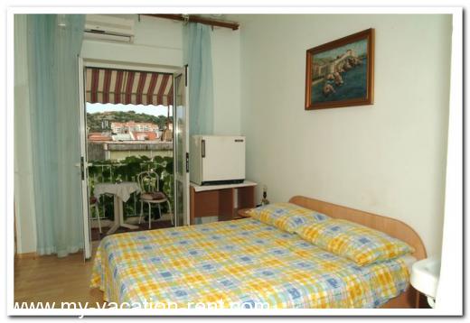 Guest rooms Dubrovnik Croatia - Dalmatia - Dubrovnik - Dubrovnik - guest room #490 Picture 2