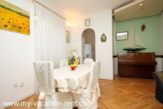 Apartments Karla Croatia - Dalmatia - Split - Split - apartment #501 Picture 1
