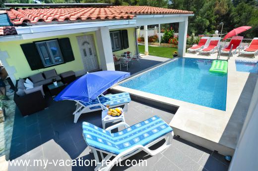 Villa Charmy house with pool Croatia - Dalmatia - Island Brac - Milna - villa #5364 Picture 5