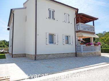 Apartments Mila: Croatia - Istria - Medulin - Medulin - apartment #5506 Picture 2