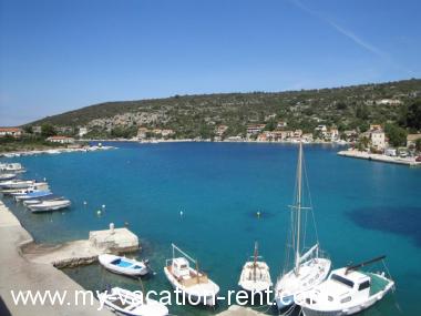 Apartment Drvenik Veli (Island Drvenik Veli) Island Veli Drvenik Dalmatia Croatia #5954