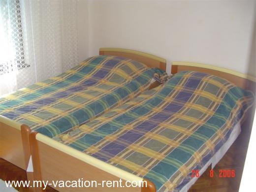 Apartments VILLA KARMELA Croatia - Dalmatia - Trogir - OKRUG GORNJI - apartment #609 Picture 5