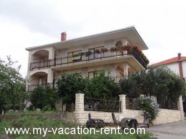 Apartment Okrug Gornji Island Ciovo Dalmatia Croatia #6117