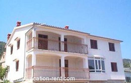 Apartment Veli Iz Island Iz Dalmatia Croatia #6152