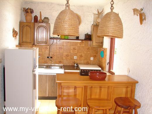 Apartments Cempres Croatia - Dalmatia - Split - Omis - apartment #626 Picture 3