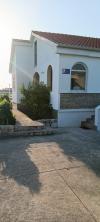 Apartments Mario - with garden: Croatia - Dalmatia - Zadar - Razanac - apartment #6354 Picture 16