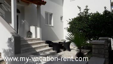 Apartment Supetar Island Brac Dalmatia Croatia #6399